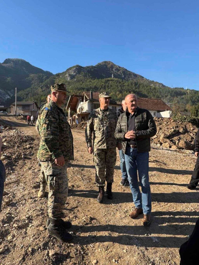 Helez u Jablanici: OSBiH će biti u pogođenim područjima sve dok se svi mještani ne vrate u svoje kuće