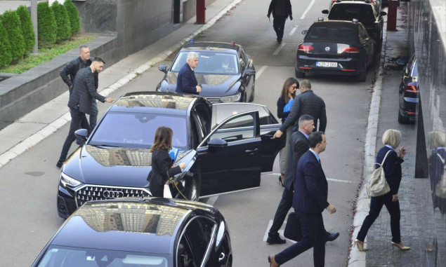 U Sarajevu počeo sastanak predstavnika stranaka vladajuće većine