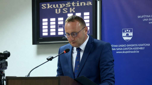 Nova parlamentarna većina izglasala novu Vladu USK-a: Za premijera imenovan Ibrahim Dizdarić