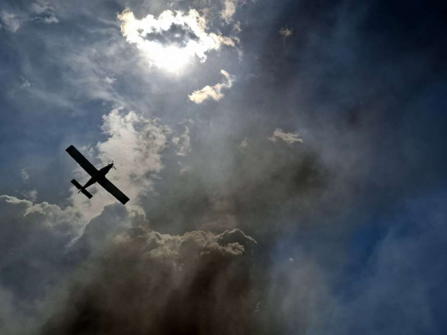 Aktivan požar kod Konjica, u gašenju sudjelovali Air Tractor i helikopter OS-a BiH