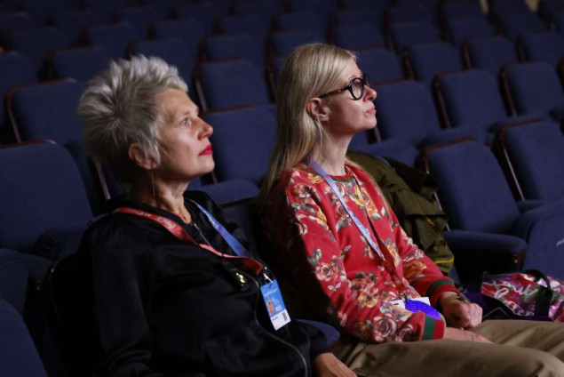 'Poljubite budućnost' večeras otvara SFF - Film o otporu i ratnoj alternativnoj muzičkoj sceni