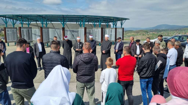 Na Šehidskom mezarju Rakita u Vlasenica 25. aprila kolektivna dženaza za četiri žrtve