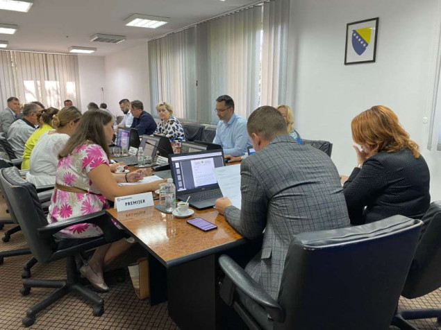 Prihvaćen tekst Kolektivnog ugovora za doktore medicine i stomatologe u TK