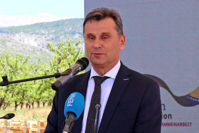 U augustu isplata 100 KM pomoći i penzionerima i borcima i civilnim invalidima u FBiH