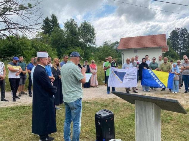 Bravsko: Sjećanje na Emsuda, Mustafu i Sadka – mladiće ubijene na putu ka slobodi