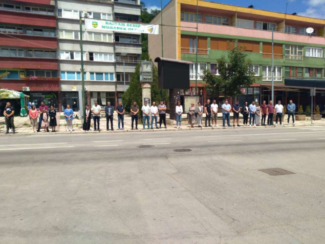 Gestom 'Stani za čovječanstvo' Goraždani odali počast žrtvama genocida