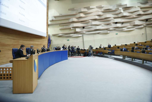 Predstavnički dom PSBiH usvojio prijedlog izmjena Zakona o plaćama i naknadama u institucijama BiH