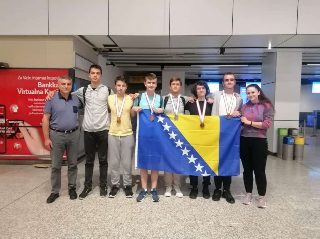 Svečano dočekan bh. tim i osvajači medalja na Matematičkoj olimpijadi
