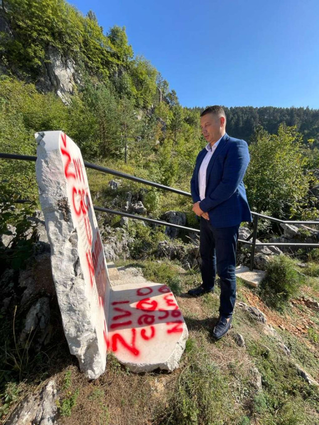 Nešić obišao Kazane: Hitno otkriti i procesuirati počinioce gnusnog zlodjela