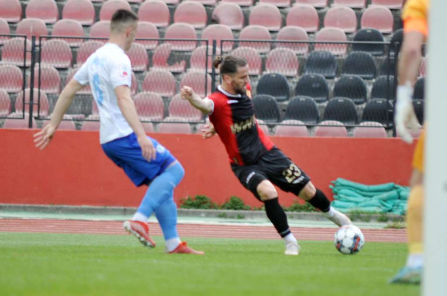 Mehmedović donio pobjedu Slobodi u gradskom derbiju