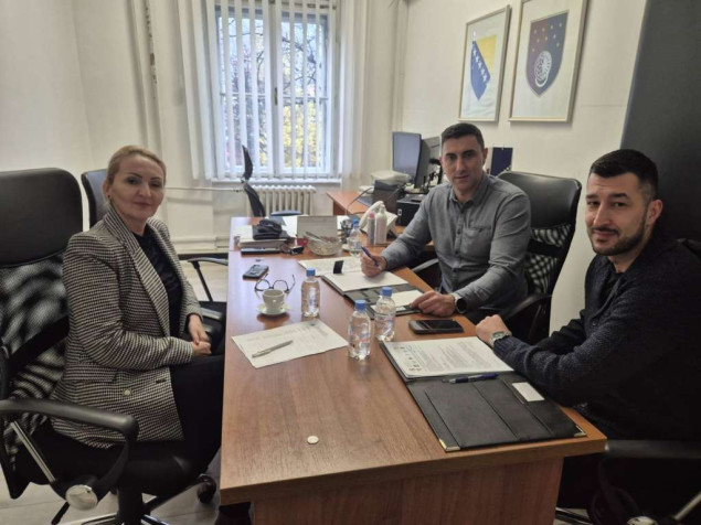 Sindikat se obratio Vladi KS sa zahtjevom za otvaranje pregovora o visini osnovice za obračun plaće