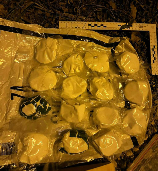 Policija u Tuzli oduzela oko 1,5 kg opojne droge, uhapšena jedna osoba