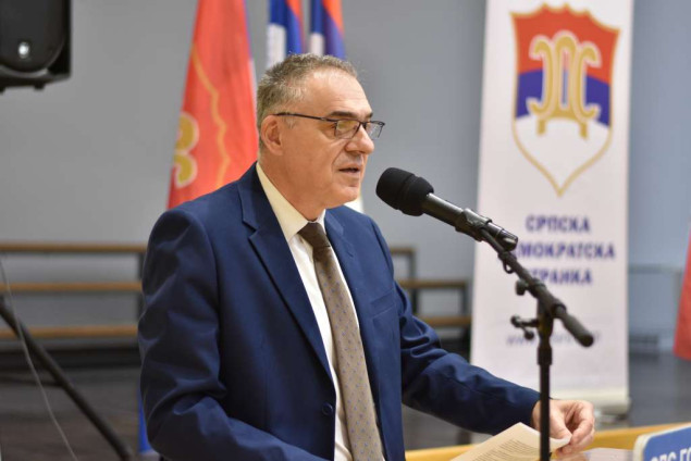 Miličević: Dodik je današnjim prijetnjama svoj diktatorski imidž stavio u vrh diktatora današnjice