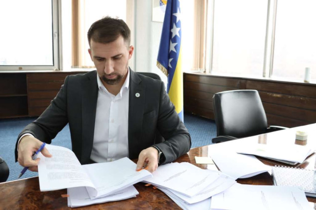 Delić: Predloženi zakoni doprinose regulisanju resornog zakonodavnog okvira