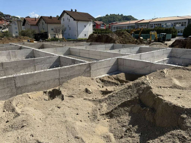 Bužim: Položen kamen temeljac za izgradnju vrtića