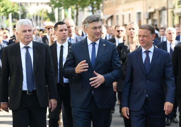 Čović u Kninu nazočio obilježavanju Dana pobjede i domovinske zahvalnosti