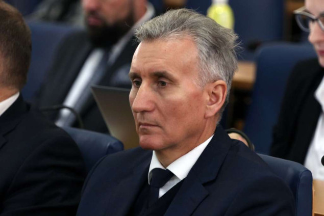 Ademović zakazuje hitnu sjednicu Doma naroda u petak, cilj usvojiti Zakon o sprečavanju pranja novca