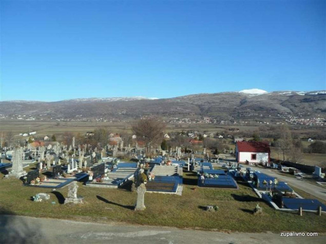 Otkriven počinitelj koji je krao mesingane alke sa grobnica u Livnu