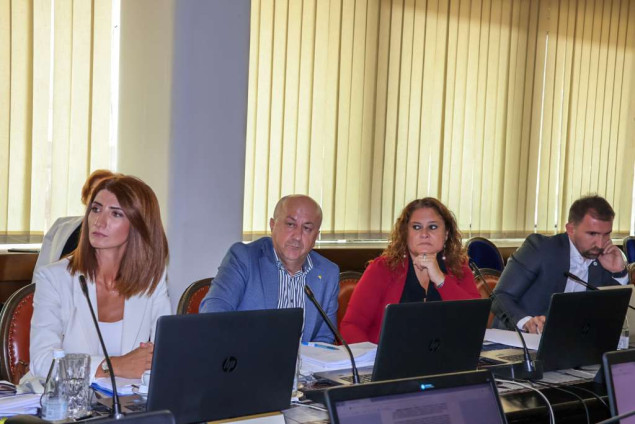 Aktivnosti na iznalaženju načina za izdvajanje sredstava za izvršavanje obaveza prema NUBBiH