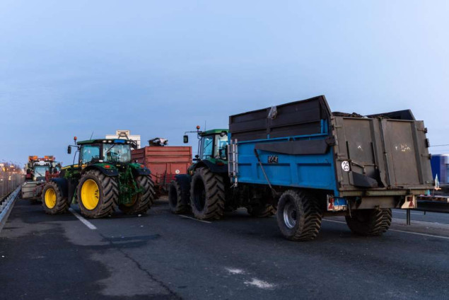 Francuski farmeri nastavili proteste uprkos vladinim ustupcima