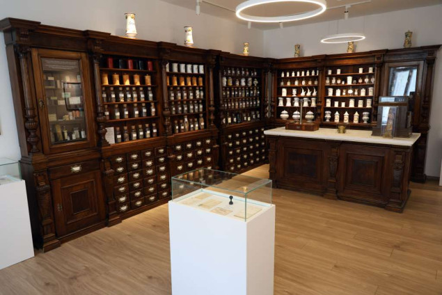Muzej farmacije priča priču o historijatu farmacije, ali i o njenoj ulozi u kinematografiji