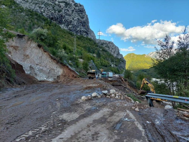 Izaslanstva Vlade FBiH i Vlade HNK-a obišla stradala područja u jablaničkoj općini