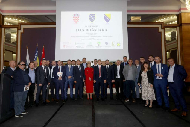 Održana centralna svečanost Dan Bošnjaka u Zagrebu: Nova vizija budućnosti i poruke zajedništva