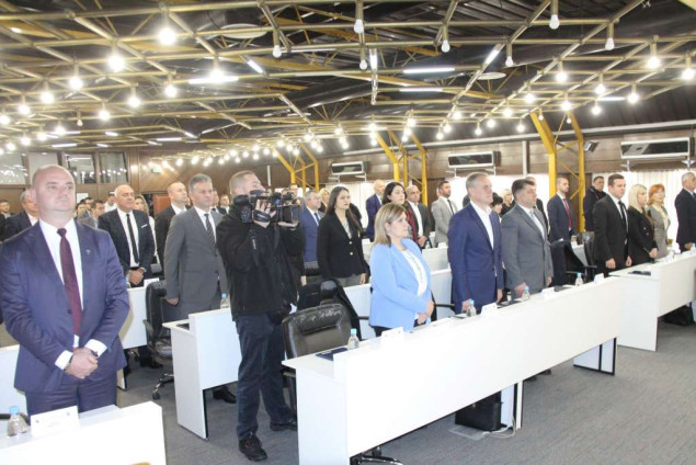 CiKBiH ovjerio liste za izbor delegata za DNPFBiH, u petak nastavak konstituirajuće sjednice u ZDK