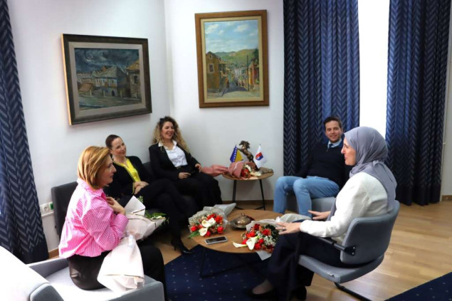 Uk: Ravnopravnost žena nije izbor, već obaveza društva