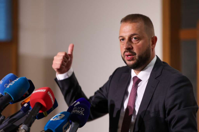 Nešković: Svakog dana sve više dokaza izborne krađe, ponavljanje izbora jedino rješenje