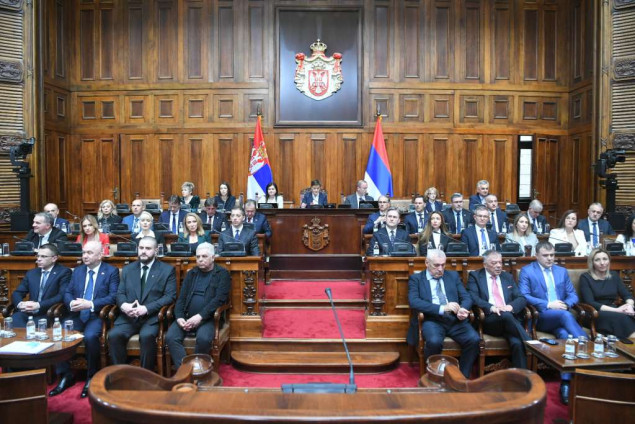 Izabrana nova Vlada Srbije, premijer Đuro Macut