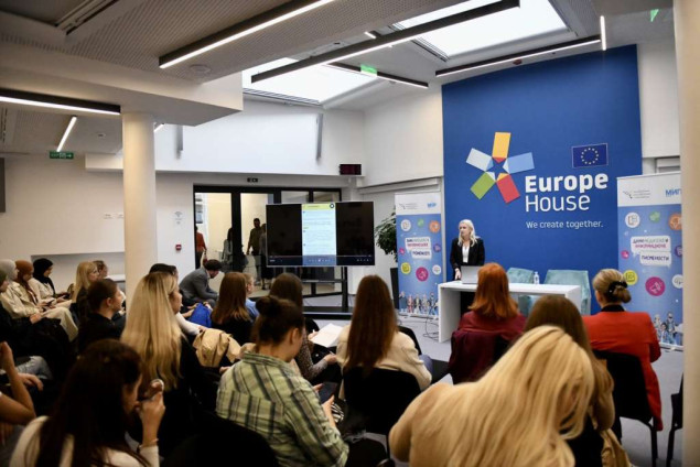 Predstavljena mobilna aplikacija o medijskoj pismenosti namijenjena učenicima i nastavnicima