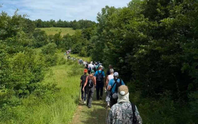 Više od stotinu učesnika odalo počast žrtvama Ljutočke doline