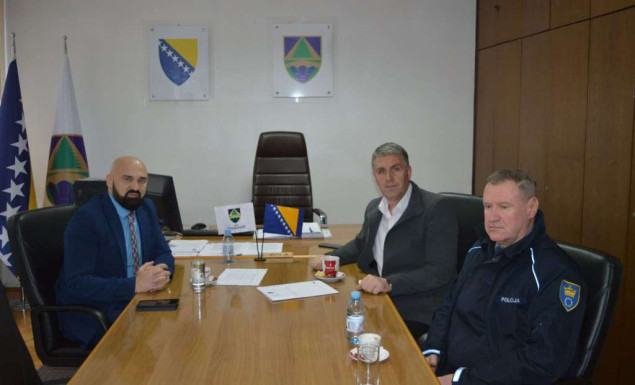 Isak posjetio Zavidoviće povodom posljednjih dešavanja i sigurnosne situacije u tom gradu