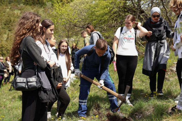 Nova aktivnost za učenike u KS - Pošumljavanje, ekologija i praktično učenje u prirodi