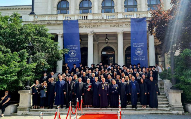 Univerzitet u Sarajevu promovirao 62 doktora nauka