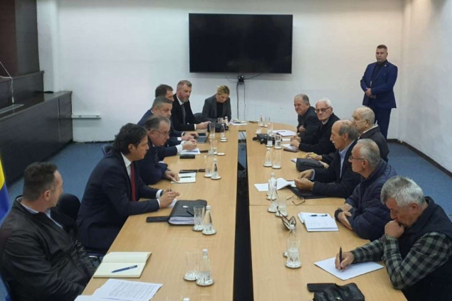 U toku sastanak čelnika Vlade FBiH s predstavnicima penzionera