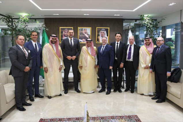 Konaković sa Al Qasabijem: BiH radi na unapređenju okruženja za investiranje