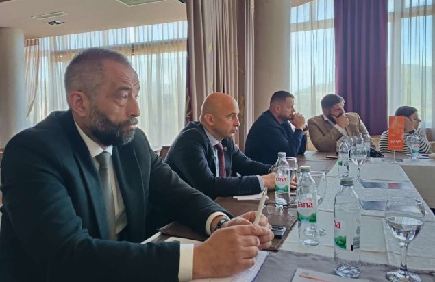 Pivić: Sazvati sjednicu Gradskog vijeća Zenica i donijeti odluku o zemljištu bolnice