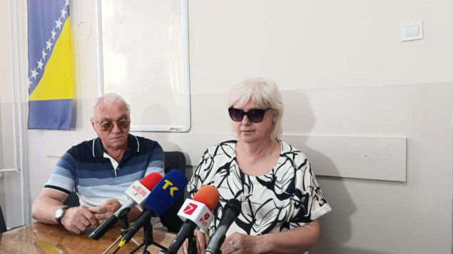 Udruženje u Tuzli traži da pomagala za slijepe i slabovide osobe budu na kantonalnoj listi
