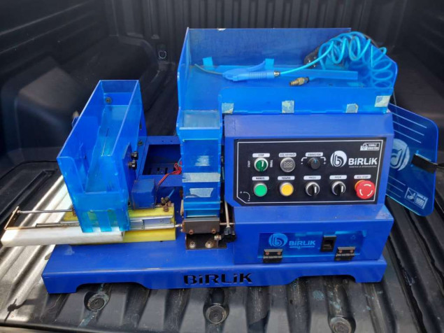 UIO - Oduzeta mašina za punjenje cigareta na području RC Tuzla