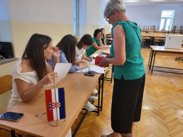 Izbori za Europski parlament: Otvorena birališta u BiH