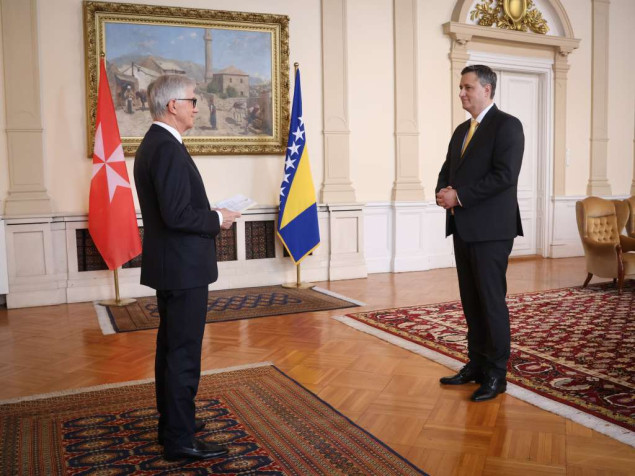 Bećirović primio akreditivno pismo ambasadora Suverenog malteškog viteškog reda u BiH