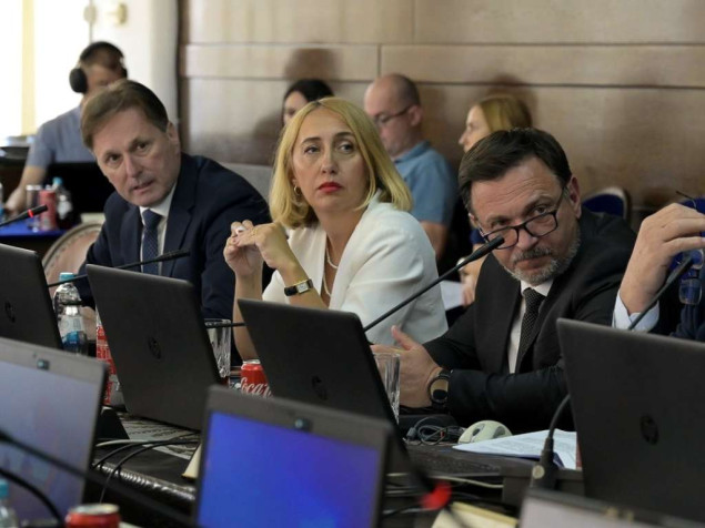 Pozder: 300.000 KM za hitnu sanaciju posljedica požara na deponiji Uborak
