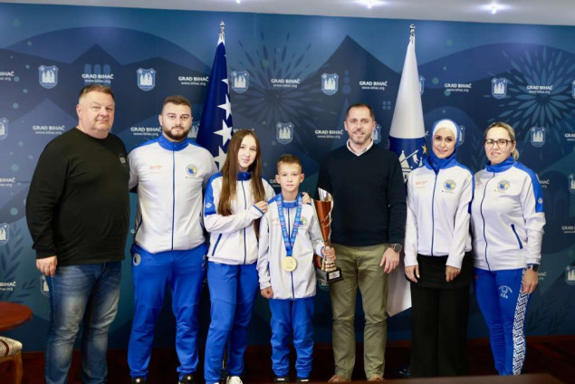 Čelebić i Hrnjica donijeli medalje iz Italije, gradonačelnik Bihaća upriličio prijem
