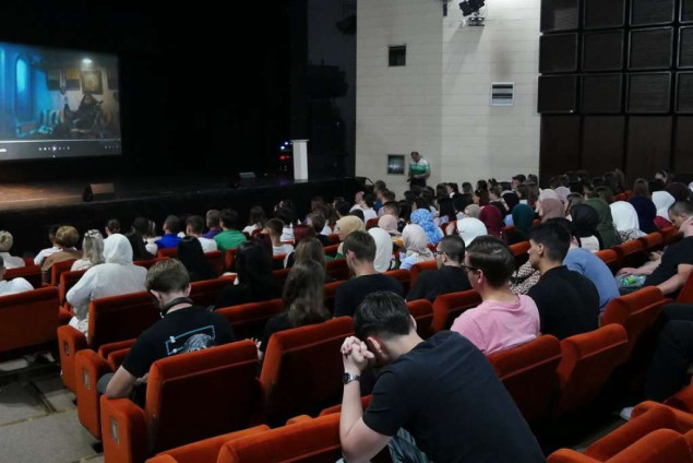 Dokumentarni film 'Samir Mehić Bowie – pisma iz Srebrenice' prikazan u BKC Tuzla