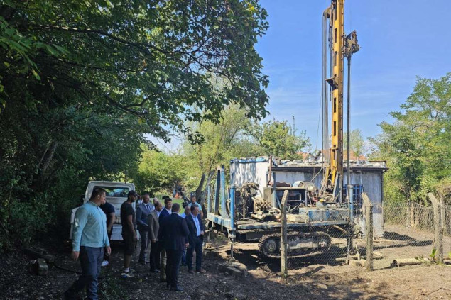 Vlada TK pomaže rješavanje problema vodosnabdijevanja u Živinicama