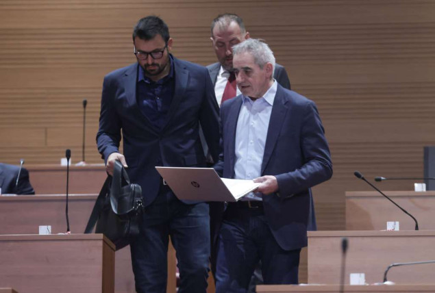 U Hrvatskom saboru nove polemike zbog dočeka rukometaša i Thompsonovog nastupa