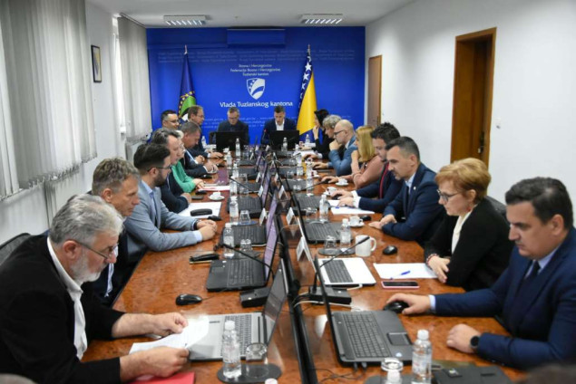 Vlada TK prihvatila tekst kolektivnih ugovora iz oblasti zdravstva