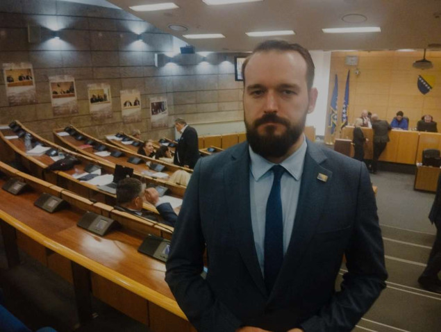 Čavalić: Elektroprivrede za to da zavodi budu izuzeti kao kupci od posebnog društvenog značaja